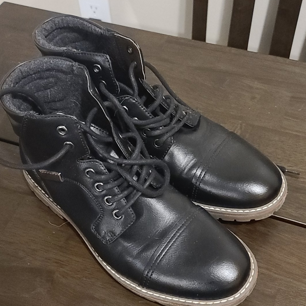 Black boots